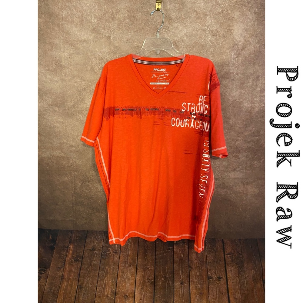 Project Raw~men’s size XL v-neck t-shirt~100% cotton~EUC